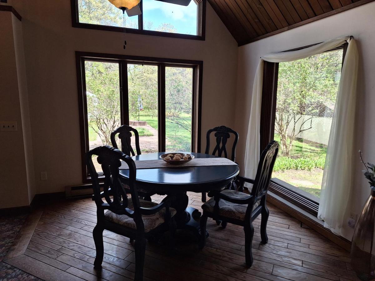 Otter Creek Eau Claire Bed & Breakfast