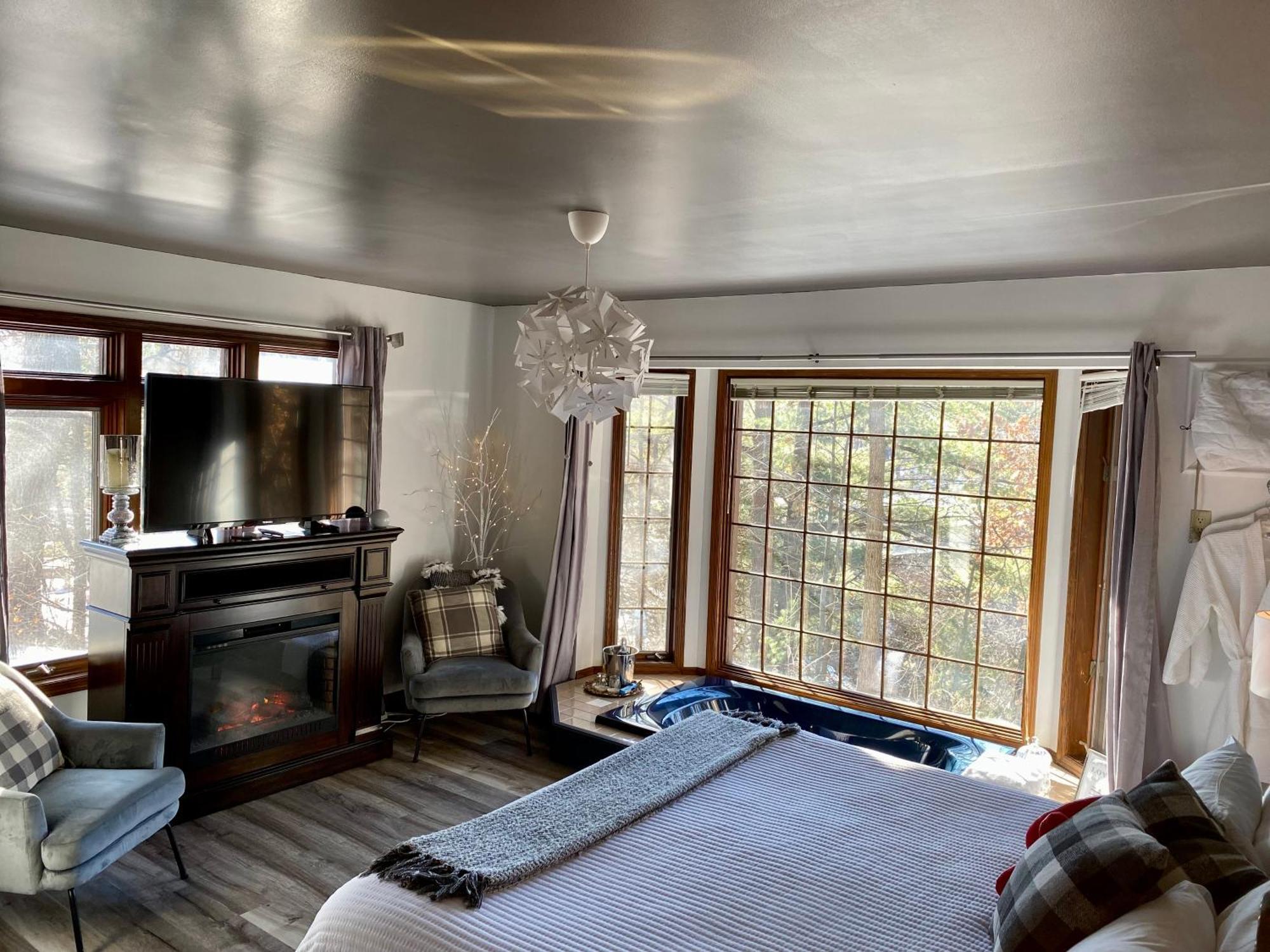 Otter Creek Eau Claire Bed & Breakfast 4*